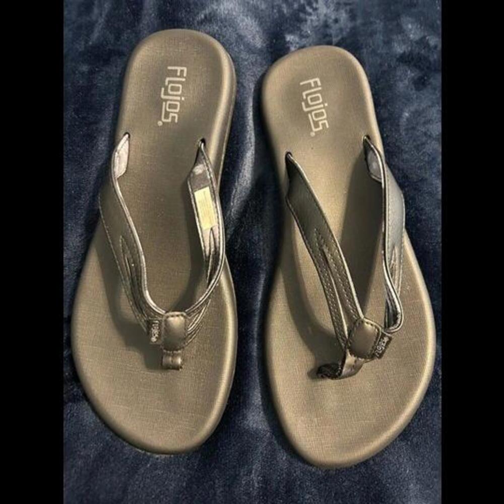 Women's Black Flojo Thong Sandals Sz 10
